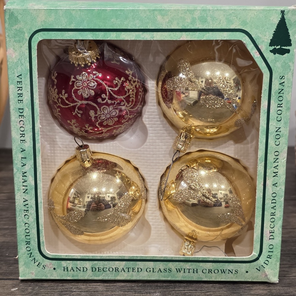 Vintage Christmas by‎ Krebs Mix 3 Gold Glitter 1 Maroon Ornaments